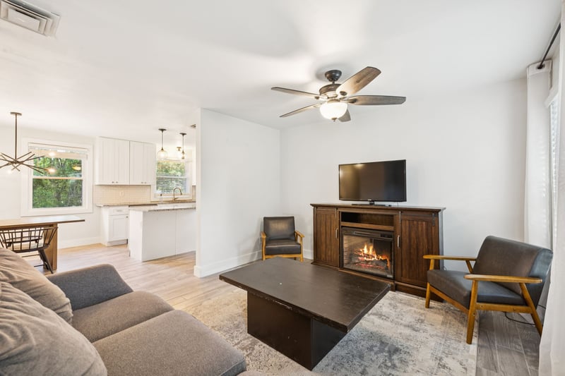 338 Lynn Dr, Nashville, TN 37211