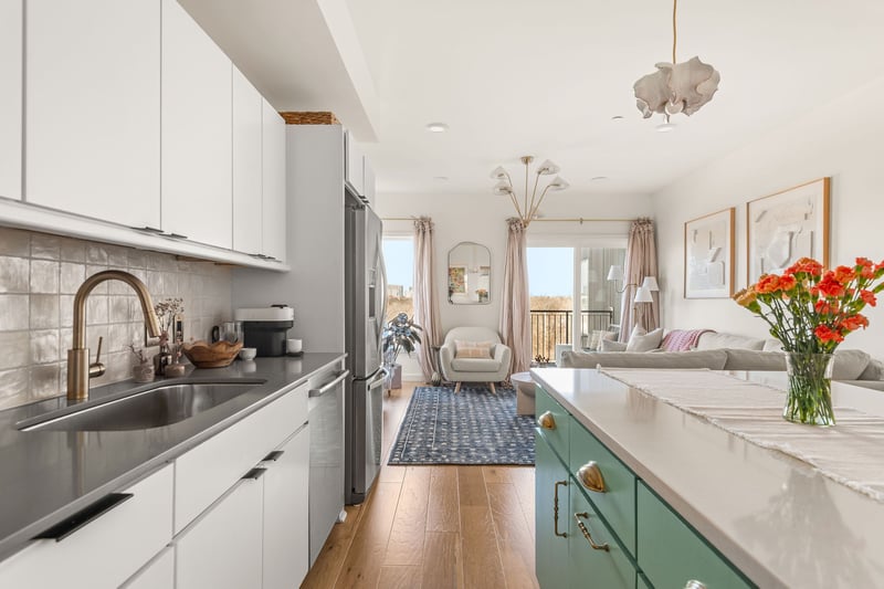 400 Herron Dr #205, Nashville, TN 37210