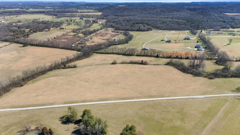 2031 Trilogy Ln, Mount Pleasant, TN 38474