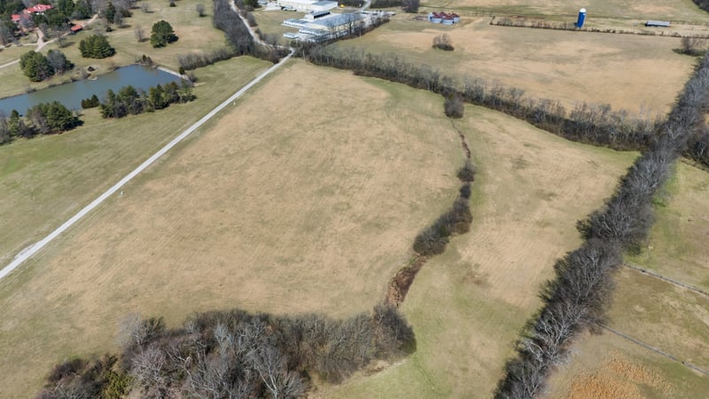 2031 Trilogy Ln, Mount Pleasant, TN 38474