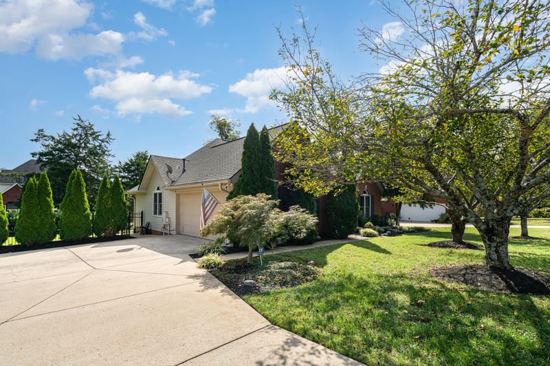 2926 Roellen Rd, Murfreesboro, TN 37130