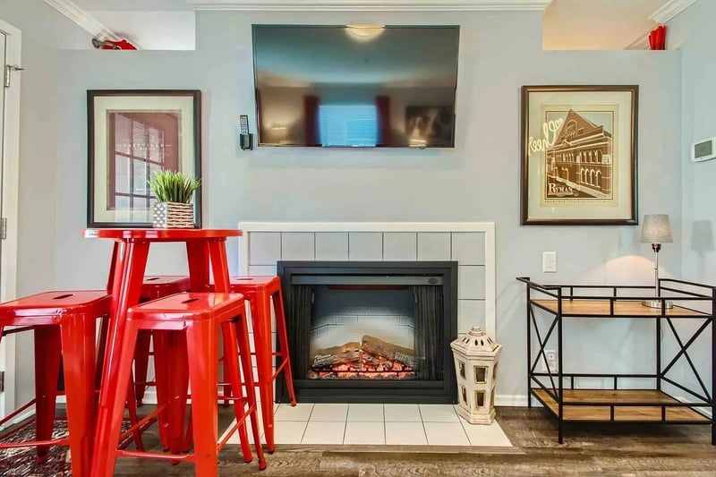 1042 1st Ave, Nashville, TN 37201