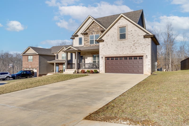 225 Penelope Ln, Clarksville, TN 37043