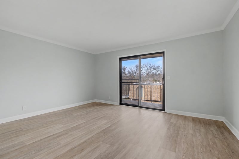 420 Walton Ln #J47, Madison, TN 37115