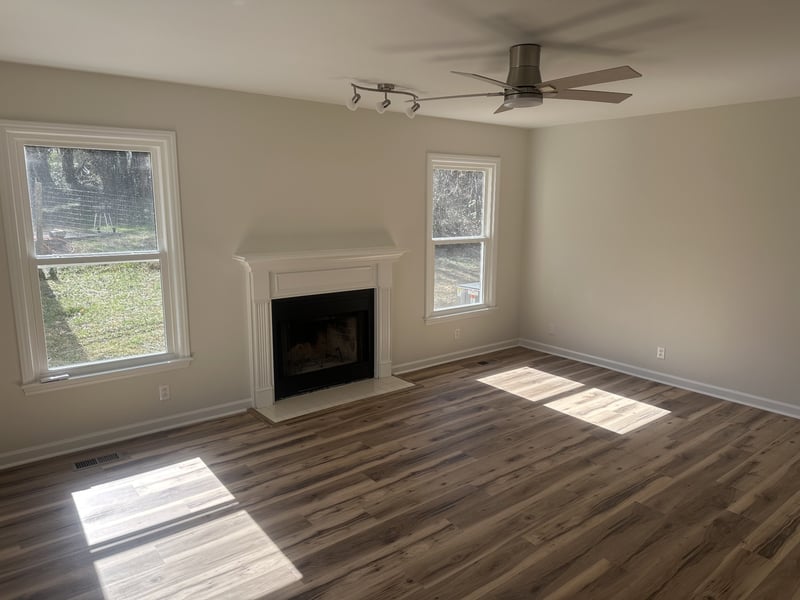 1010 Silver Point Dr, Murfreesboro, TN 37130