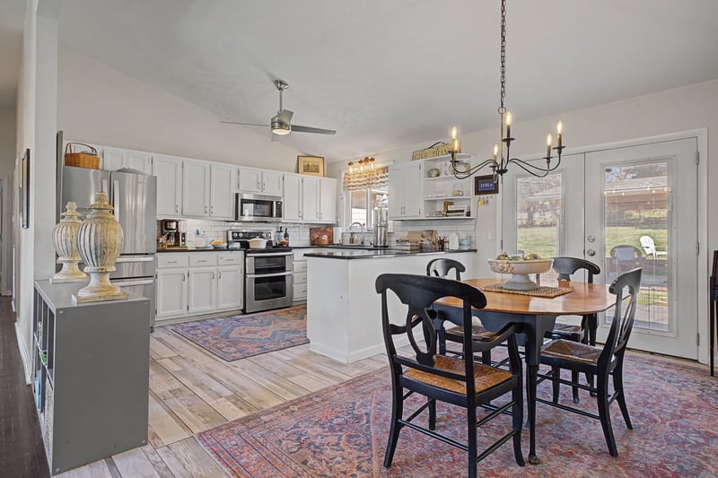 2428 Kimberly Dr, Nashville, TN 37214