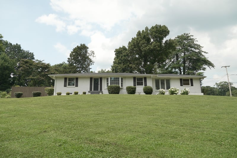 301 Bramblewood Dr, Nashville, TN 37211