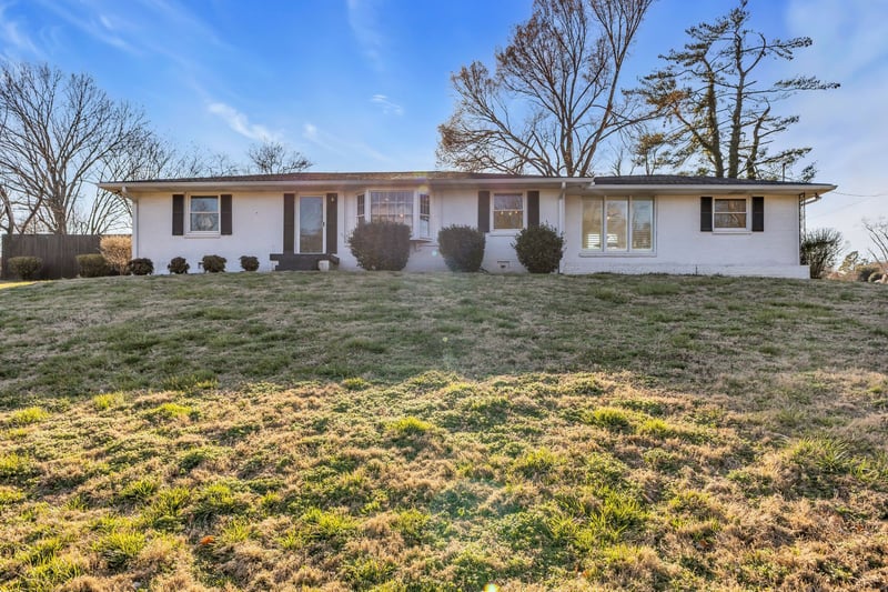 301 Bramblewood Dr, Nashville, TN 37211
