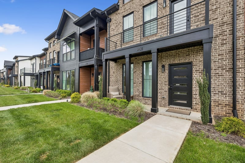 1458 Rebecca Johns Dr, Murfreesboro, TN 37128