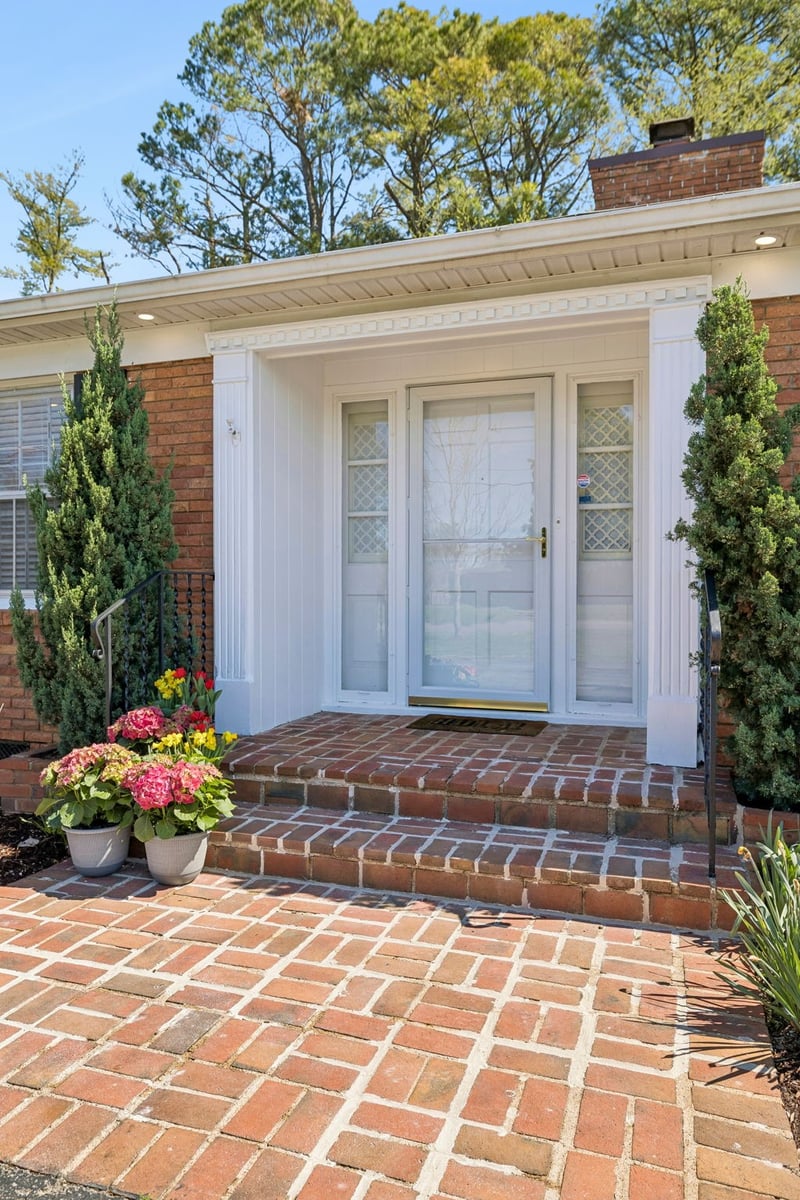 411 Apollo Dr, Murfreesboro, TN 37130