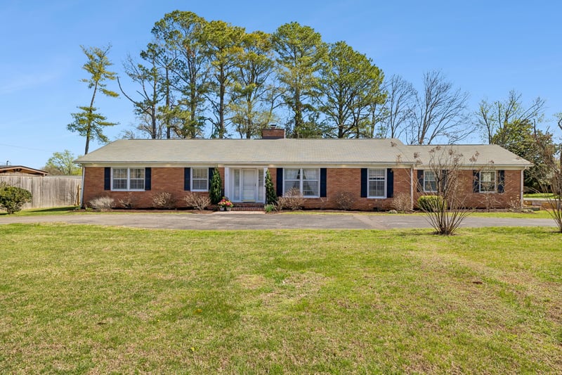 411 Apollo Dr, Murfreesboro, TN 37130