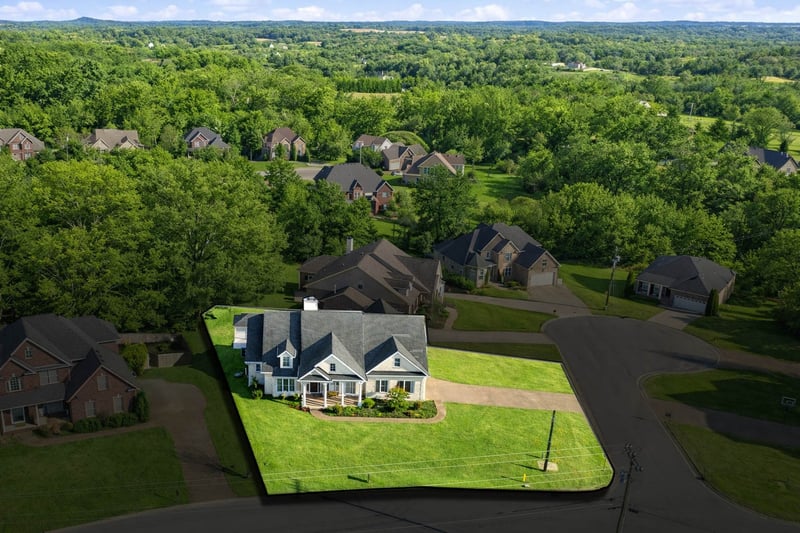 301 Harkins Ct, Nolensville, TN 37135