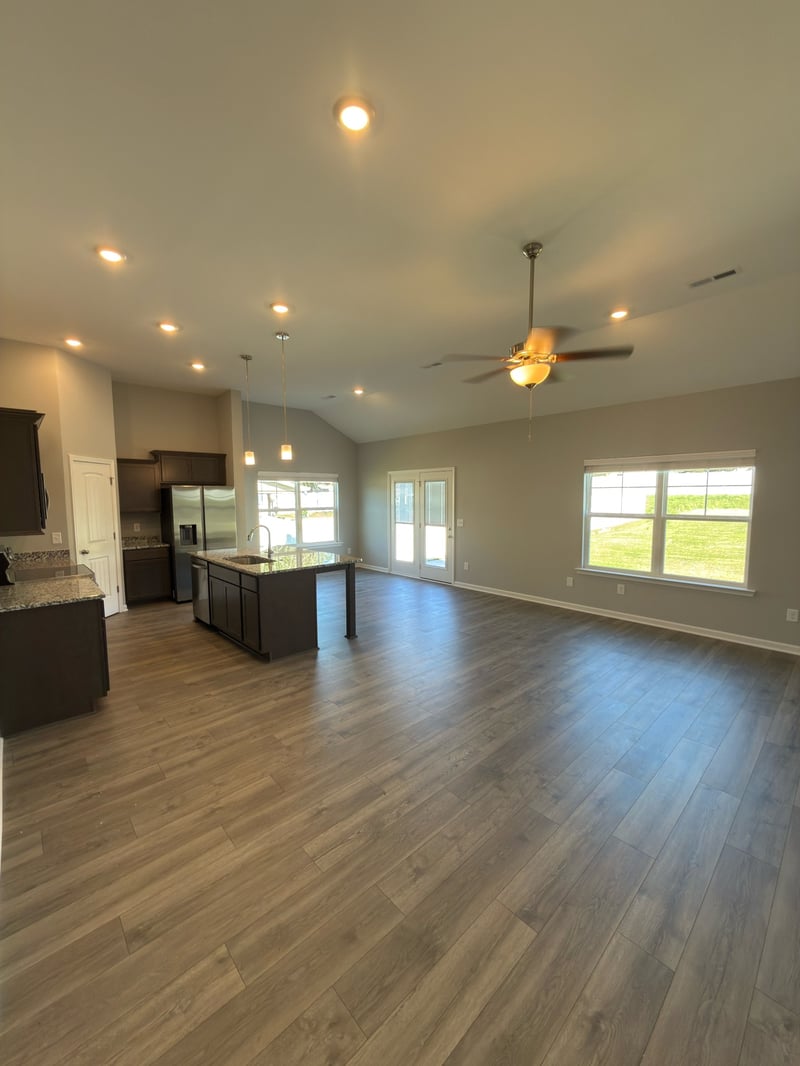 1107 Bluecreek Cir, Murfreesboro, TN 37129