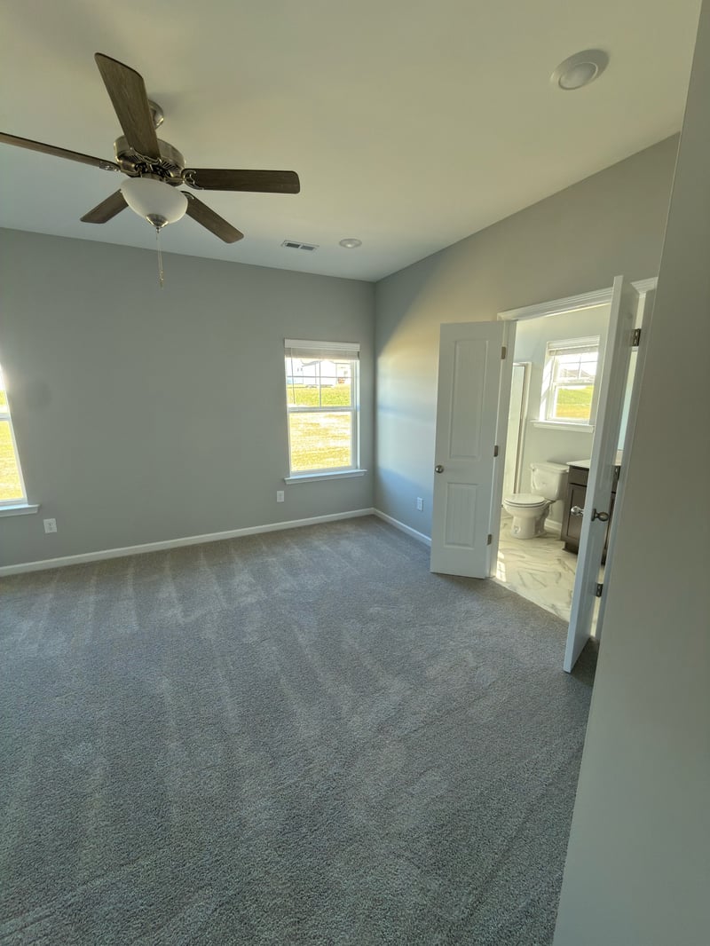 1107 Bluecreek Cir, Murfreesboro, TN 37129