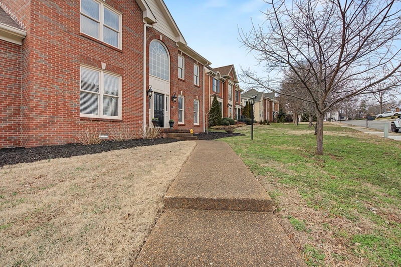 113 Doral Ln, Hendersonville, TN 37075