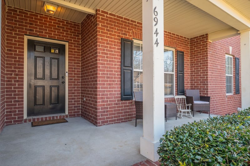 6944 Sunnywood Dr, Nashville, TN 37211
