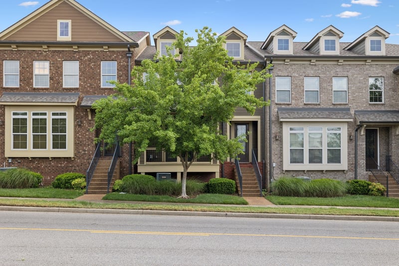 1102 Smokewood Way, Nashville, TN 37221