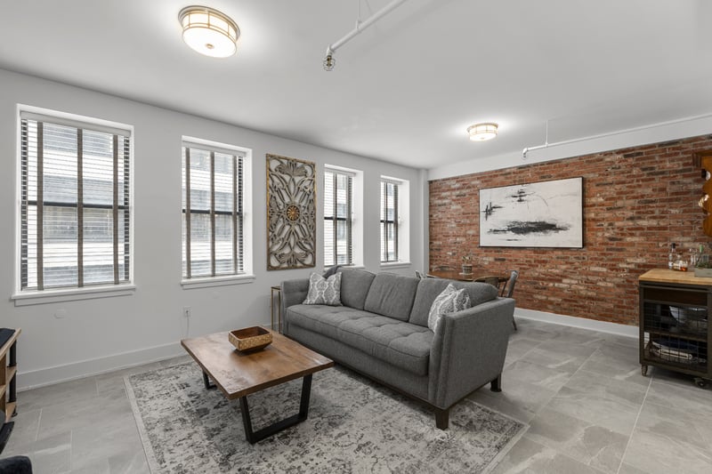 700 Church St #305, Nashville, TN 37203