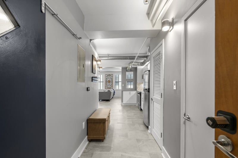 700 Church St #305, Nashville, TN 37203