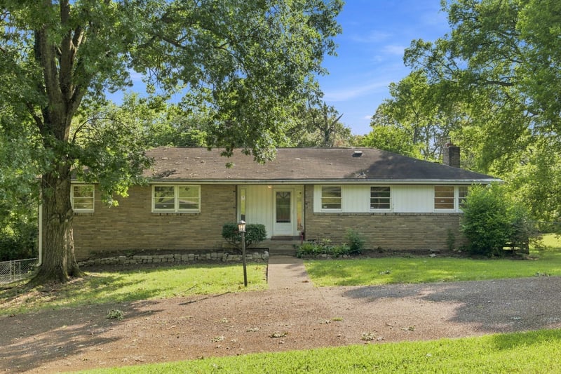 212 Peeler Trl, Madison, TN 37115