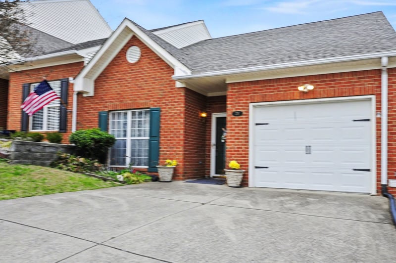 221 Wyndom Ct, Goodlettsville, TN 37072