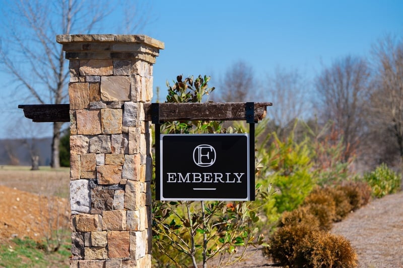 313 Buckwood Ln, Thompsons Station, TN 37179