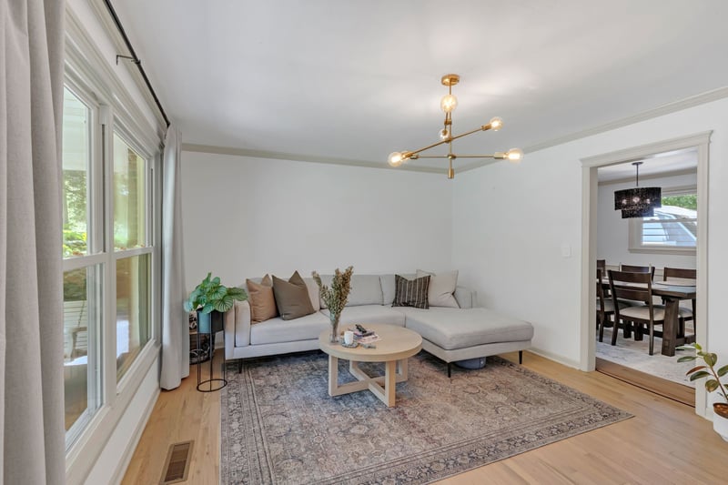 457 Ewing Ln, Nashville, TN 37207