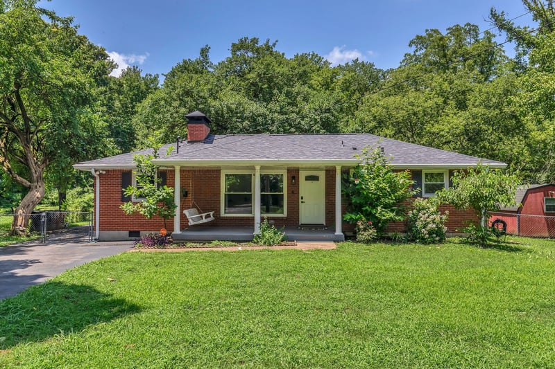 457 Ewing Ln, Nashville, TN 37207