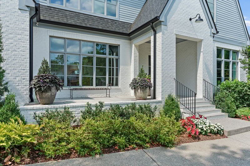 2825 Sugar Tree Rd, Nashville, TN 37215