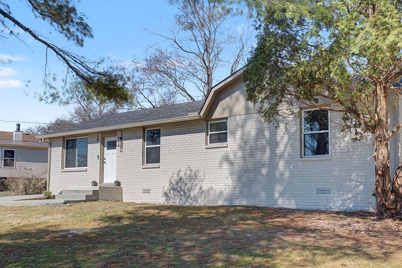 3792 Lunn Dr, Nashville, TN 37218