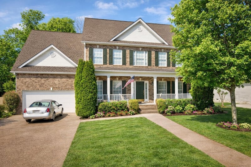 1905 Bunbury Ct, Thompsons Station, TN 37179