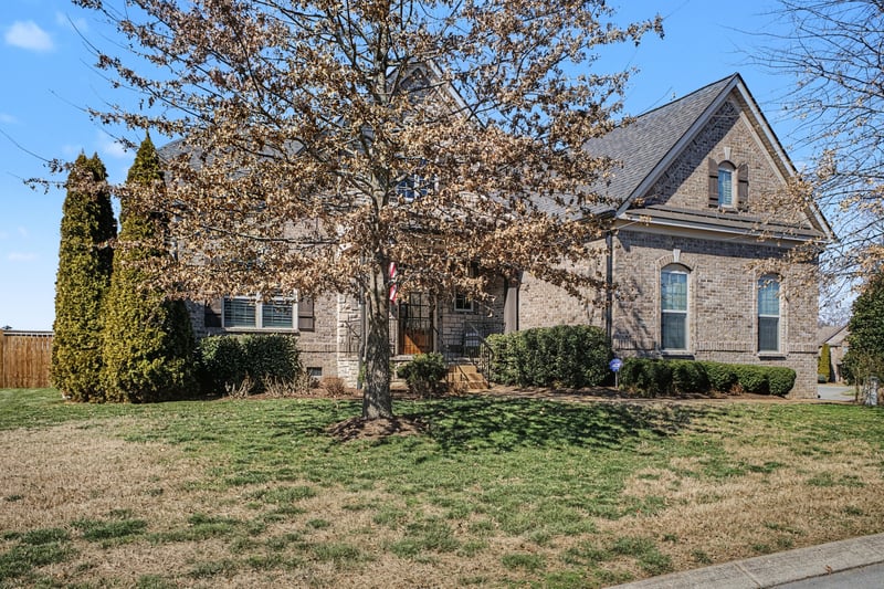 409 Secret Mountain Ps, Nolensville, TN 37135