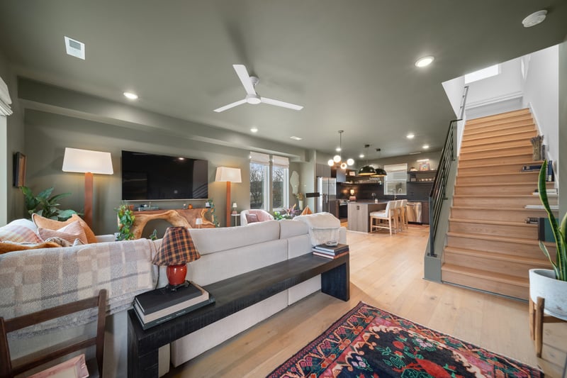 1267 John St, Nashville, TN 37210