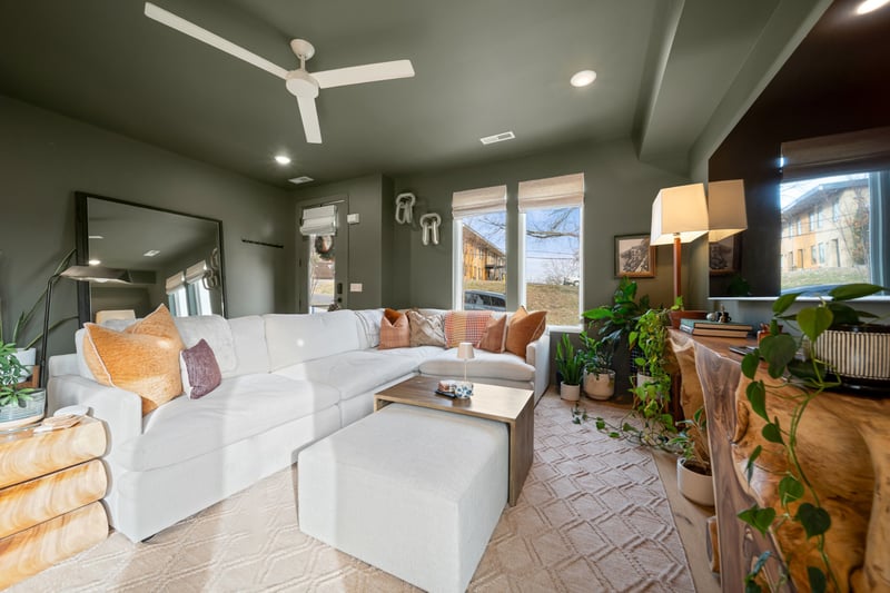 1267 John St, Nashville, TN 37210