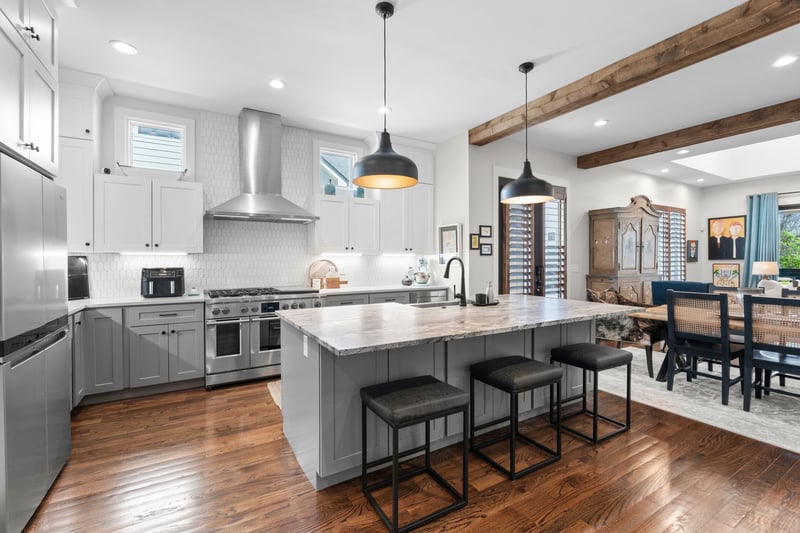 128 37th Ave, Nashville, TN 37209