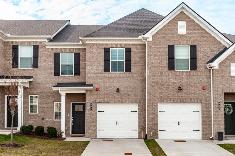 204 Douglas Bend Rd #903, Gallatin, TN 37066