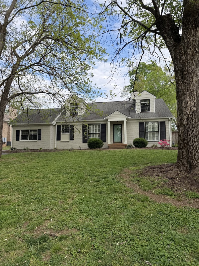 690 Clearview Dr, Nashville, TN 37205