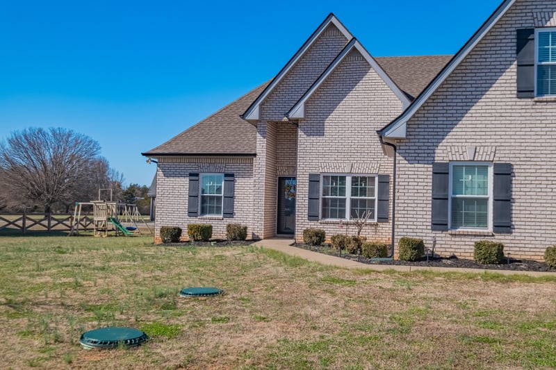 7909 Alameda Dr, Murfreesboro, TN 37127