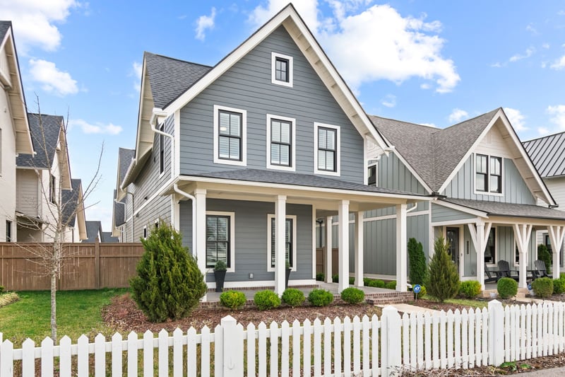 2620 Buckner Ln, Thompsons Station, TN 37179