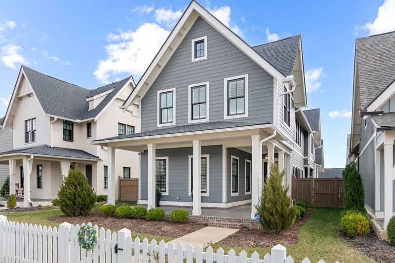 2620 Buckner Ln, Thompsons Station, TN 37179