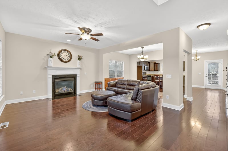 6630 Sunnywood Dr, Nashville, TN 37211