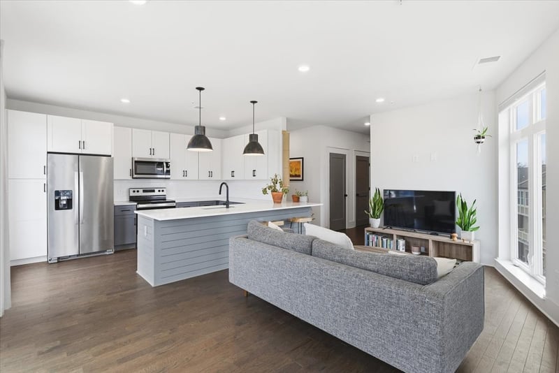 1509 Porter Rd #301, Nashville, TN 37206