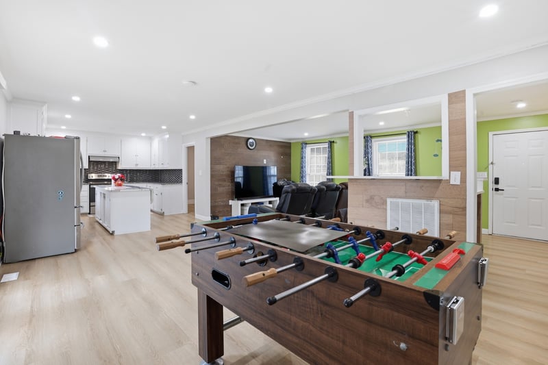 561 Castlegate Dr, Nashville, TN 37217