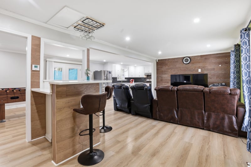 561 Castlegate Dr, Nashville, TN 37217