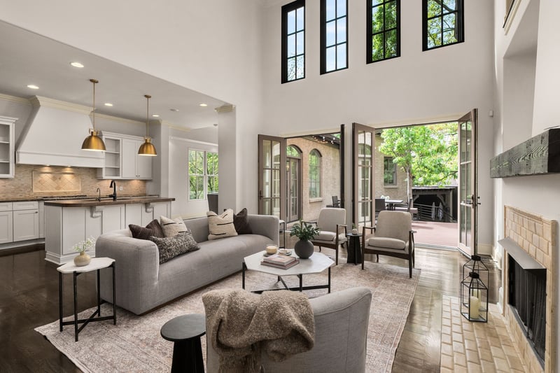 1127 Glendale Ln, Nashville, TN 37204