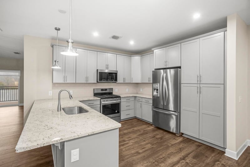 141 Saundersville Rd #1402, Hendersonville, TN 37075