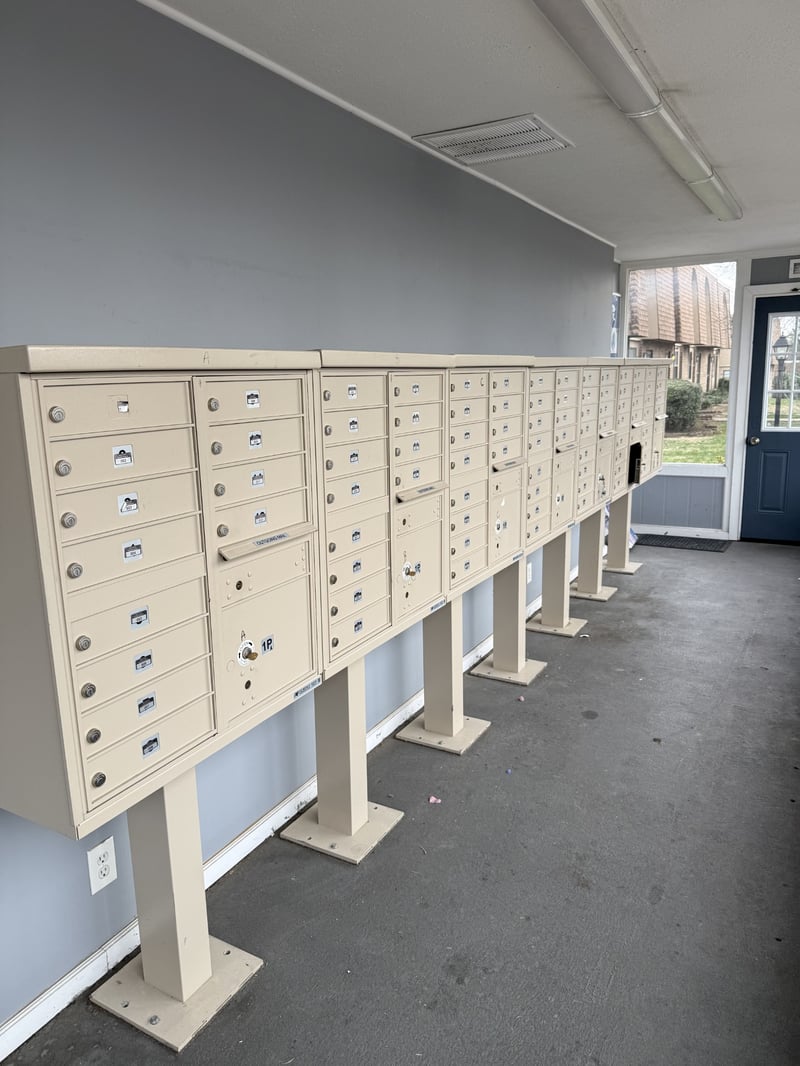 420 Walton Ln #E21, Madison, TN 37115