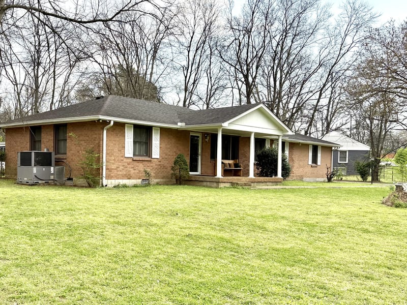 456 Ewing Ln, Nashville, TN 37207