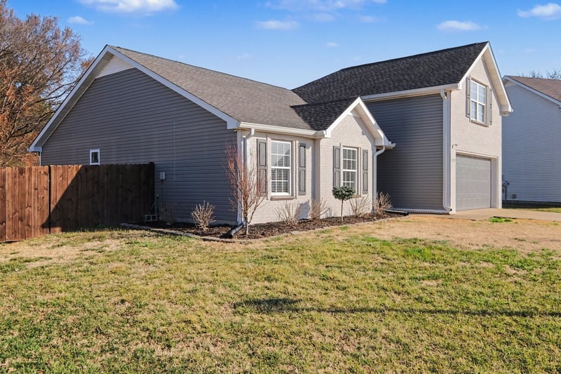 3229 Lexmark Cir, Murfreesboro, TN 37128