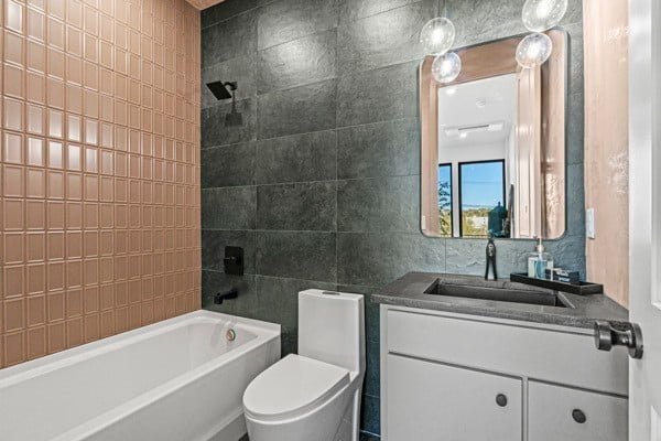 106 Grizzard Ave #2, Nashville, TN 37207